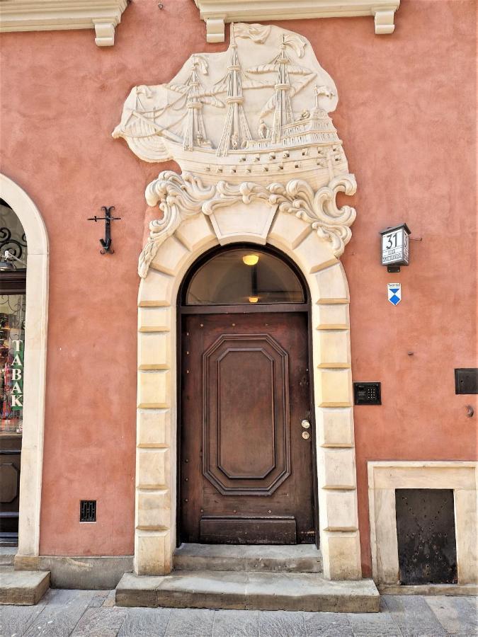 J&W Apartments Swietojanska Rooms Warszawa Eksteriør bilde